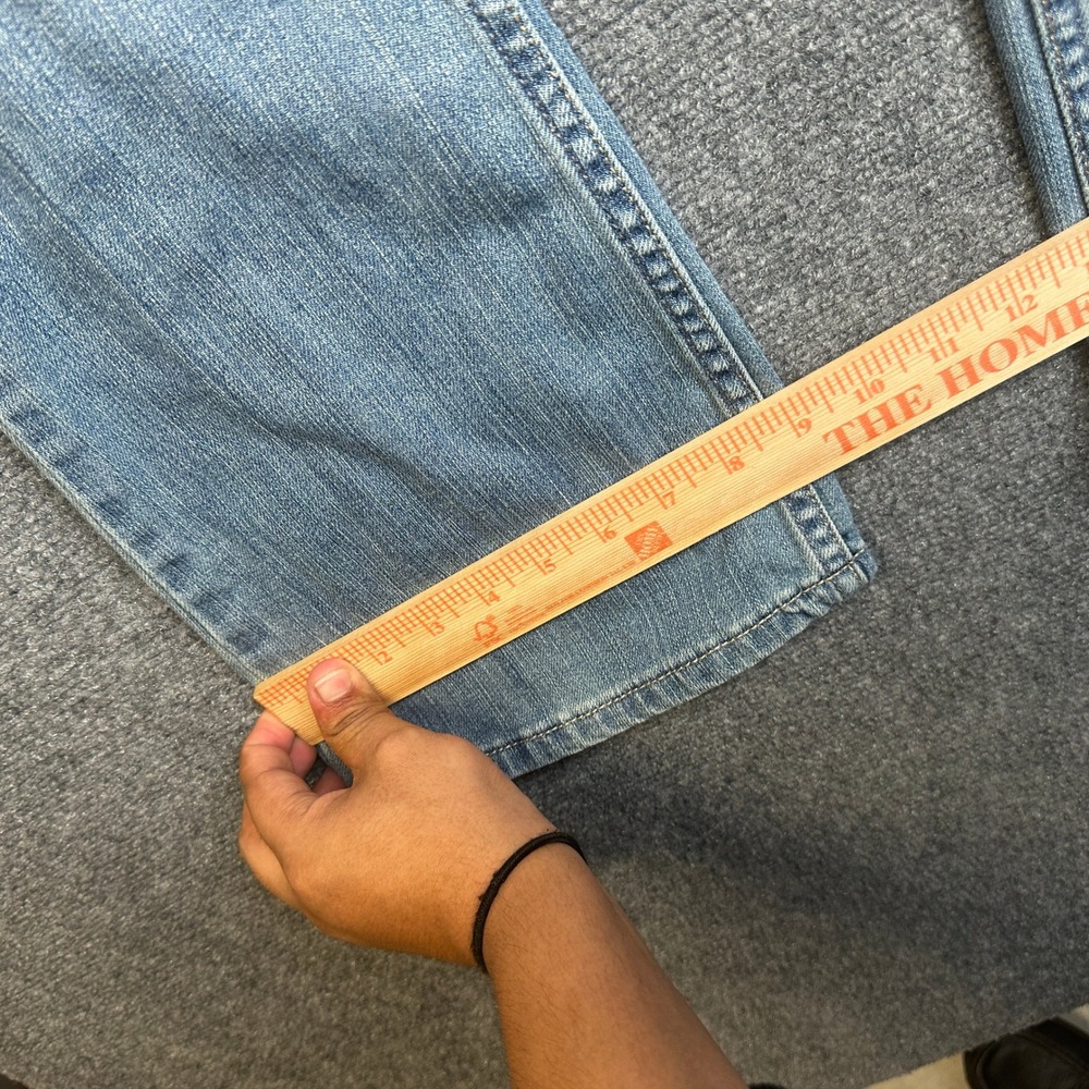 Signature by Levi Strauss Co Low Rise Bootcut Womens 10 Short Blue Jeans Y2K - Picture 12 of 14